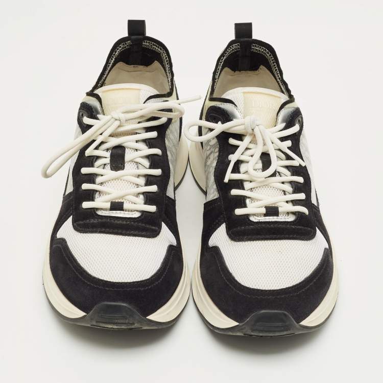 Pre Owned Dior Black/White Suede and Oblique Mesh Runner B25 Lace Up Sneakers Size 46