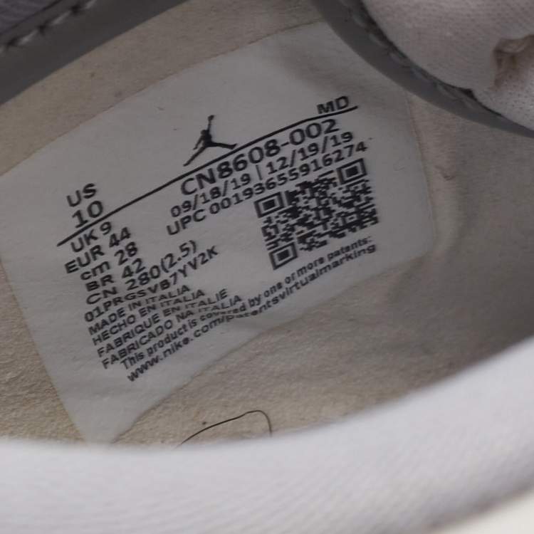 Pre Owned Dior x Jordan Grey/White Leather Jordan 1 Low Top Sneakers Size 44