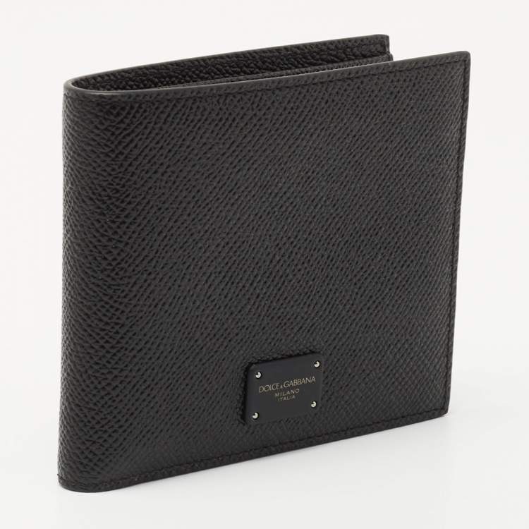 Pre Owned Dolce & Gabbana Black Leather Logo Plaque Bifold Wallet