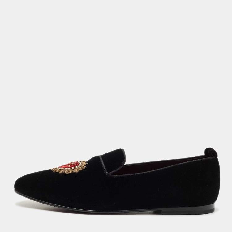 Pre Owned Dolce & Gabbana Black Velvet DG Secret Heart Loafers Size 42.5