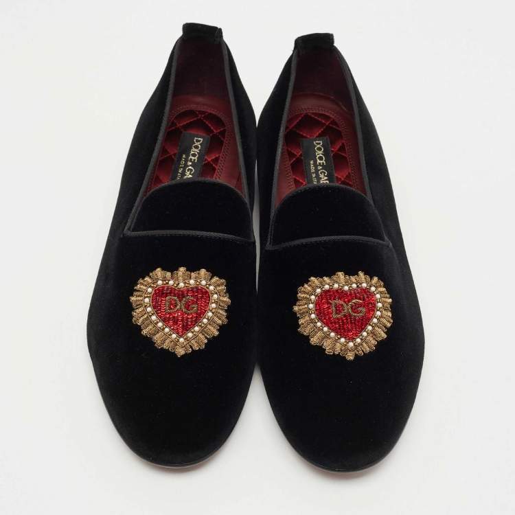 Pre Owned Dolce & Gabbana Black Velvet DG Secret Heart Loafers Size 42.5