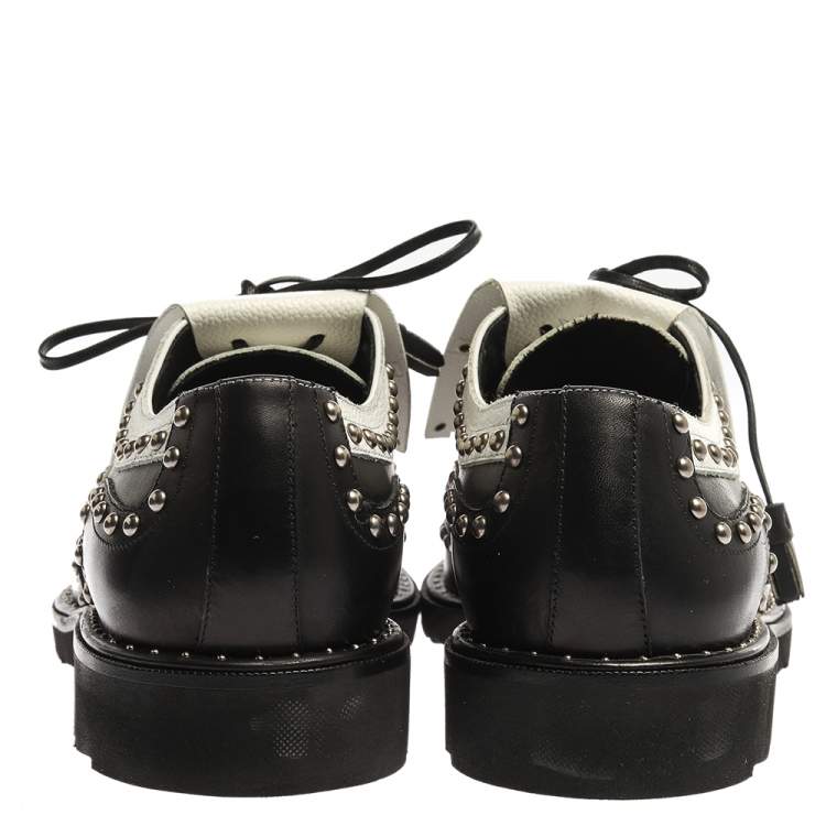 Pre Owned Dolce & Gabbana Black/White Studded Leather Brogue Detail Fringe Oxfords Size 43