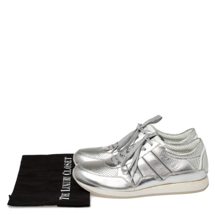 Pre Owned Dolce & Gabbana Metallic Silver Perforated Leather Lace Up Low Top Sneakers Size 43.5