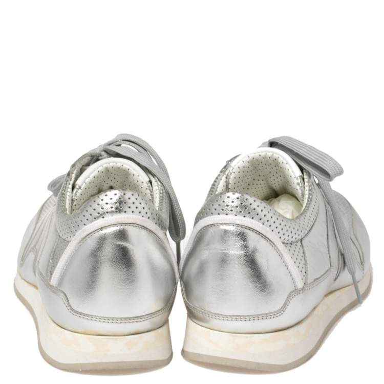Pre Owned Dolce & Gabbana Metallic Silver Perforated Leather Lace Up Low Top Sneakers Size 43.5