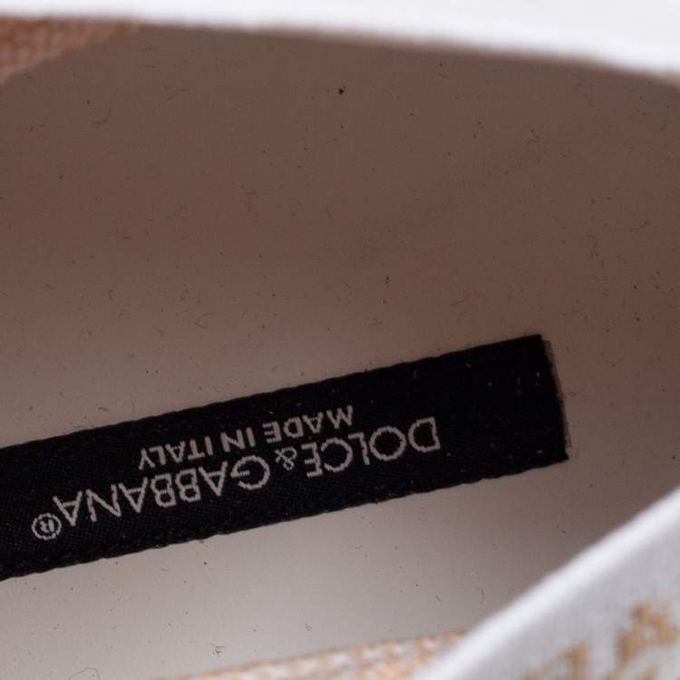 Pre Owned Dolce & Gabbana White/Beige Fabric Sorrento Logo Sneakers Size 42