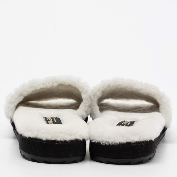 Pre Owned Dolce & Gabbana White/Black Fur and Suede Crown Crystal Embellished Flat Slides Size 41.5