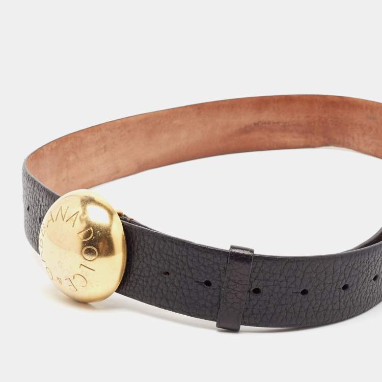Pre Owned Dolce & Gabbana Black Leather Round Logo Plague Belt 95 CM