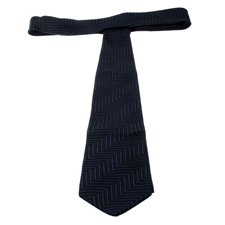 Pre Owned Dolce & Gabbana Black and Blue Zig Zag Pattern Silk Jacquard Tie