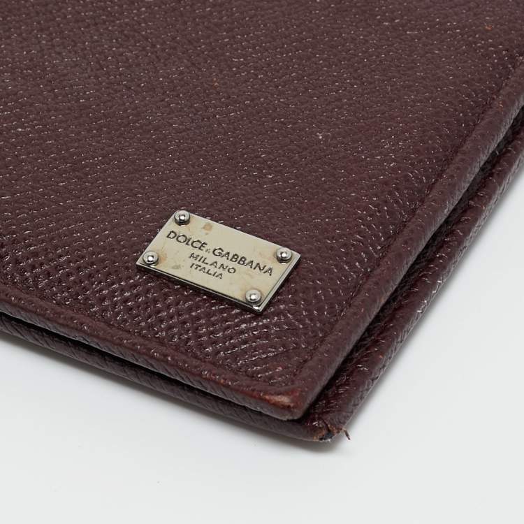 Pre Owned Dolce & Gabbana Burgundy Leather Bifold Wallet