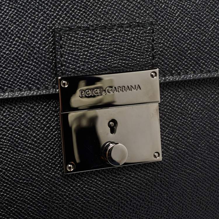 Pre Owned Dolce & Gabbana Black Leather Front Pocket Portfolio 