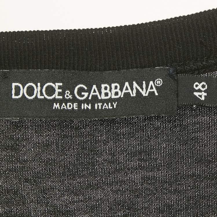 Pre Owned Dolce & Gabbana Black Cotton Logo Plaque Detail V-Neck T-Shirt M