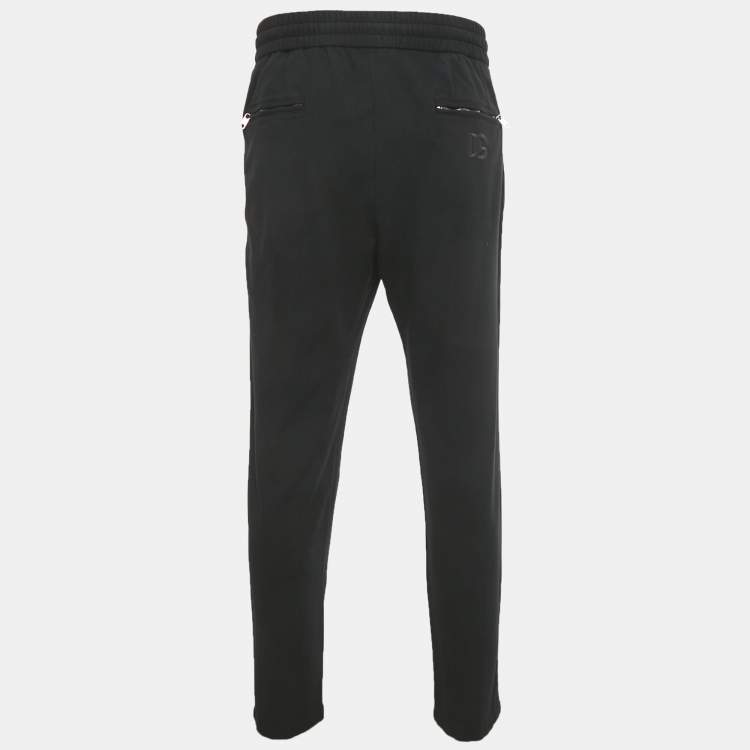 مملوكة مسبقًا بنطلون رياضي دولتشي أند غابانا تطريز شعار باللون الأسود بحبل شد مقاس كبير جداً جداً جداً (ثري إكس لارج)