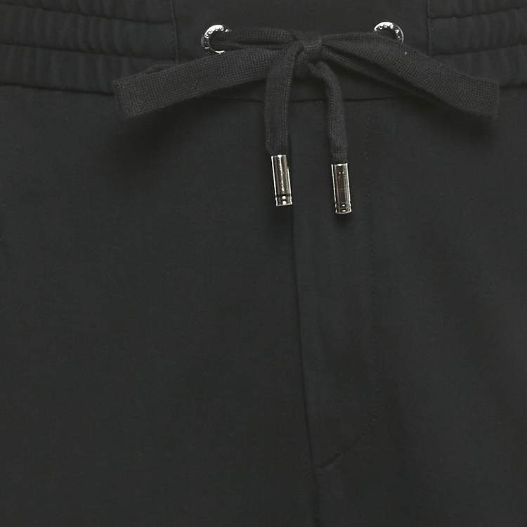 مملوكة مسبقًا بنطلون رياضي دولتشي أند غابانا تطريز شعار باللون الأسود بحبل شد مقاس كبير جداً جداً جداً (ثري إكس لارج)