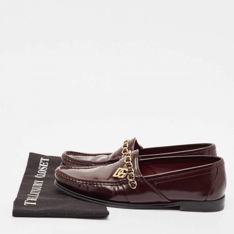 Pre Owned Dolce & Gabbana Burgundy Leather DG Chain Link Slip On Loafers Size 42