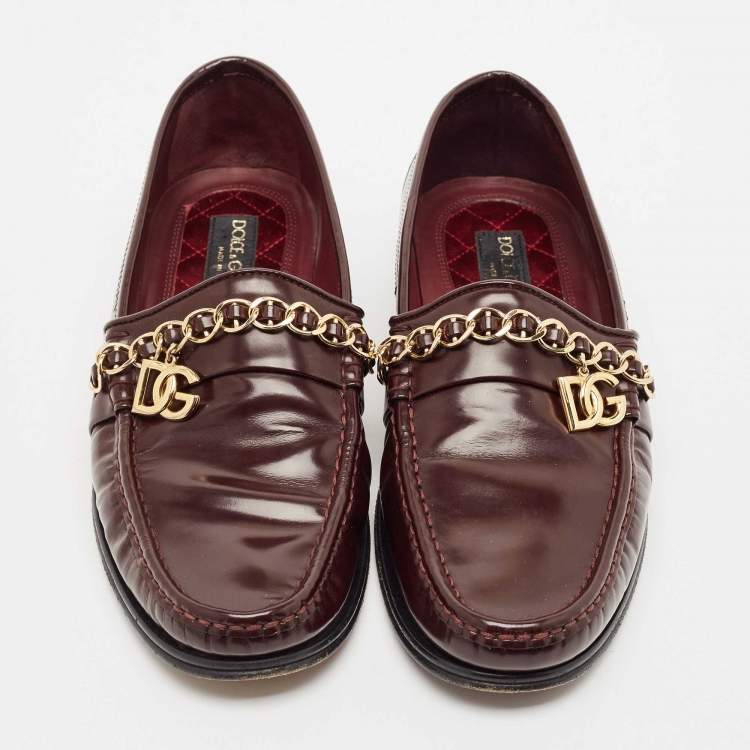 Pre Owned Dolce & Gabbana Burgundy Leather DG Chain Link Slip On Loafers Size 42