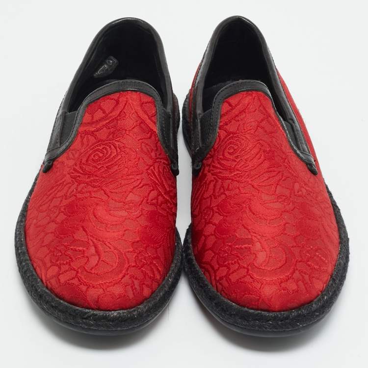 مملوكة مسبقًا Dolce & Gabbana Size 40 Red Brocade Fabric and Leather Slip On Espadrille