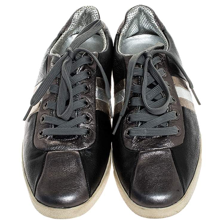 Pre Owned Dolce & Gabbana Metallic Black/Grey Leather Striped Lace Up Sneakers Size 40