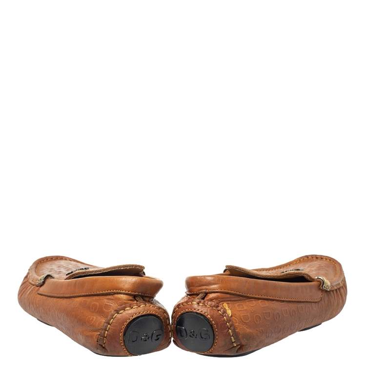 مملوكة مسبقًا Dolce & Gabbana Tan Logo Embossed Leather Loafers Size 40
