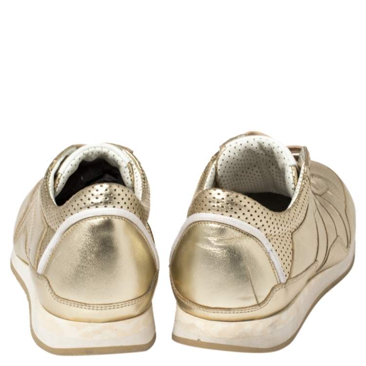 مملوكة مسبقًا Dolce & Gabbana Metallic Gold Perforated Leather Lace Up Low Top Sneakers Size 42.5 