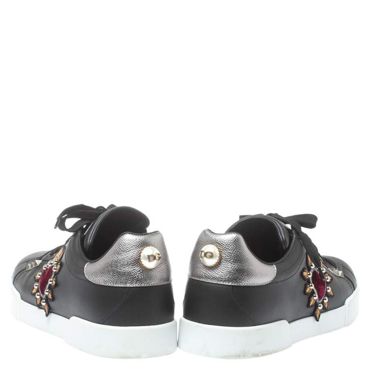 مملوكة مسبقًا Dolce and Gabbana Black Leather Heart Low Top Sneakers Size 43.5