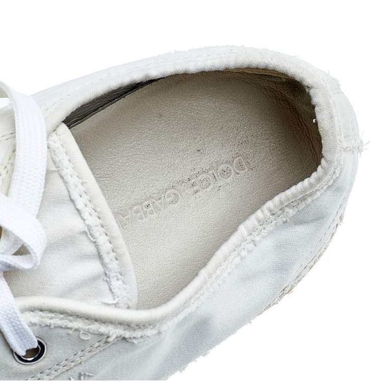 مملوكة مسبقًا Dolce & Gabbana Cream Canvas Low Top Sneakers Size 44