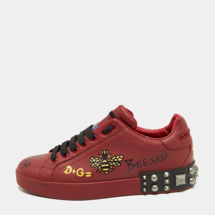 Pre Owned Dolce & Gabbana Burgundy Printed and Studded Leather Low-Top Sneakers Size 40