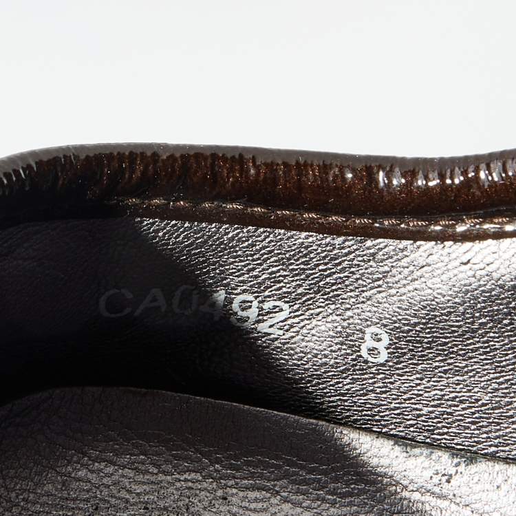Pre Owned Dolce & Gabbana Dark Brown Suede And Patent Leather Logo Plague Low Top Sneakers Size 42