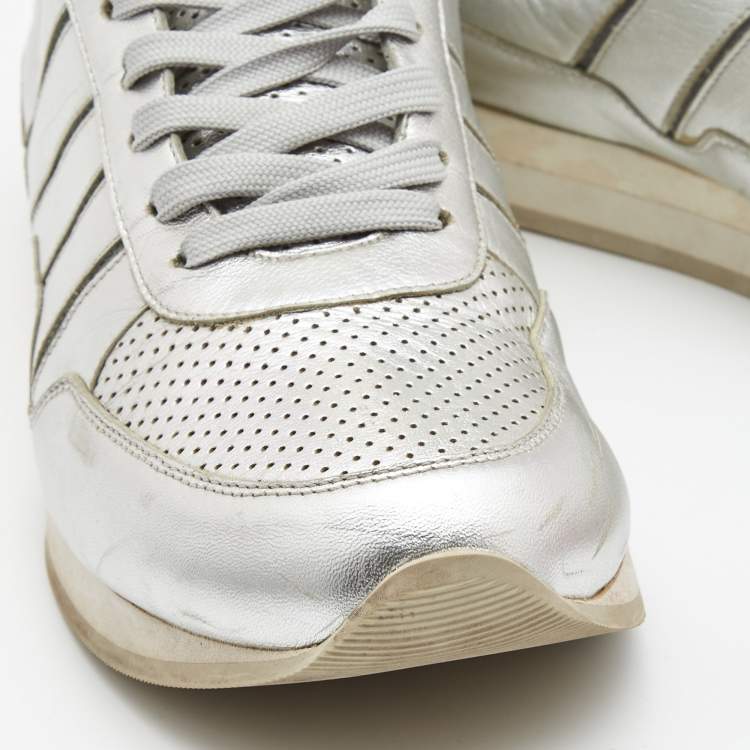 Pre Owned Dolce & Gabbana Silver Perforated Leather Low Top Sneakers Size 42