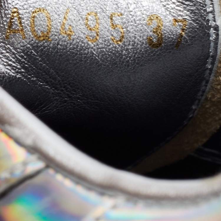 Pre Owned Dolce & Gabbana Silver Iridescent Leather Daymaster Sneakers Size 37
