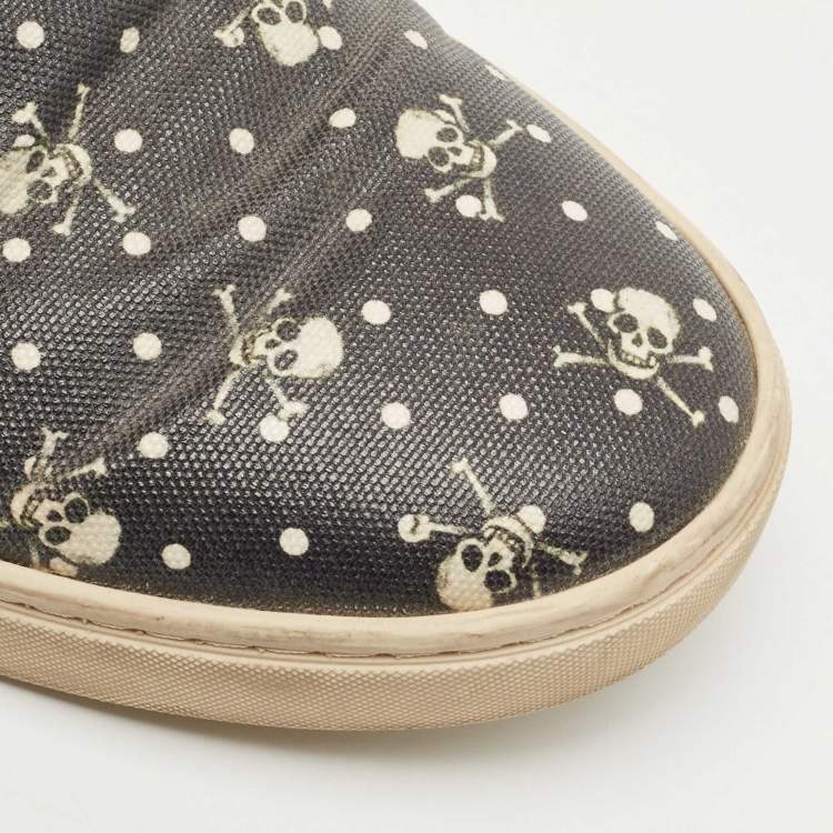 Pre Owned Dolce and Gabbana Black Skull and Cross Bone Print Coated Canvas High Top Sneakers Size 43