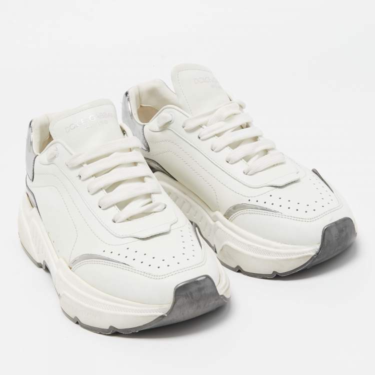 مملوكة مسبقًا Dolce & Gabbana White/Silver Leather Daymaster Sneakers Size 41