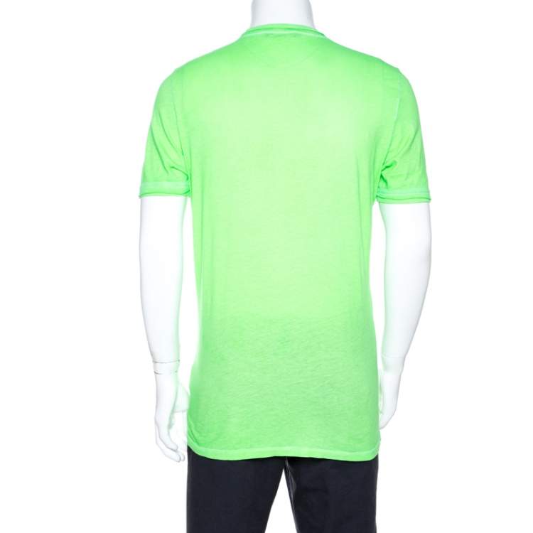 neon green t shirt