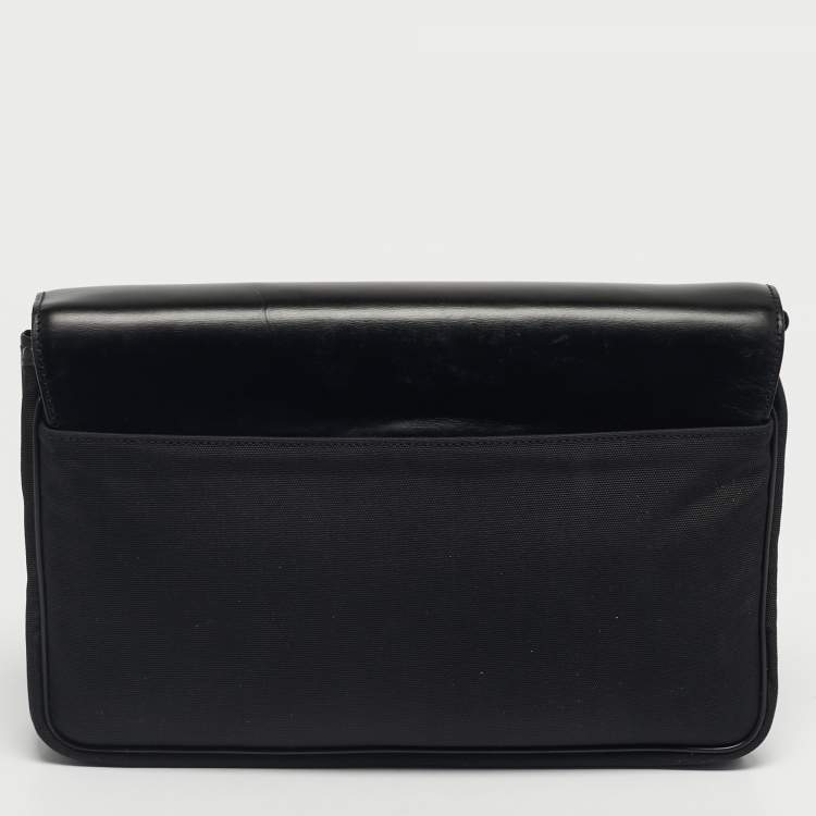 Pre Owned Dunhill Alfred Black Leather and Nylon Pouch