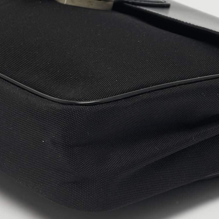 Pre Owned Dunhill Alfred Black Leather and Nylon Pouch