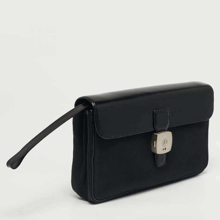 Pre Owned Dunhill Alfred Black Leather and Nylon Pouch
