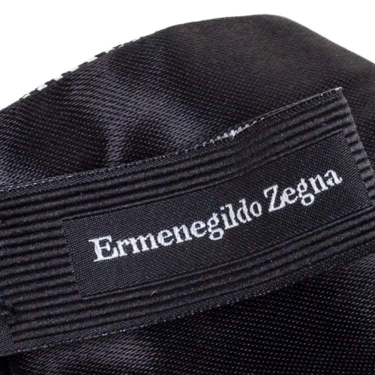 مملوكة مسبقًا Ermenegildo Zegna Black/White Checkered Silk Cummerbund And Bow Tie Parure