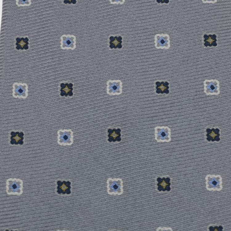 Pre Owned Ermenegildo Zegna Grey Floral Motif Silk Tie
