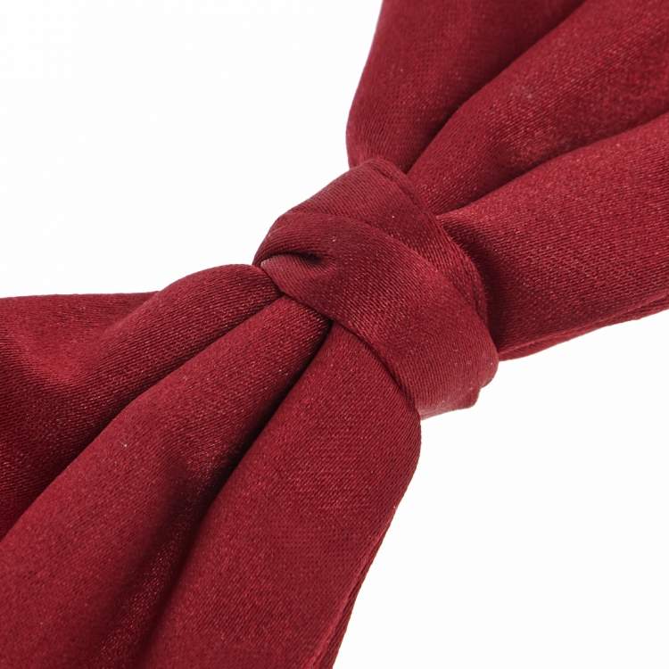 Pre Owned Ermenegildo Zegna Red Silk Satin Bow Tie