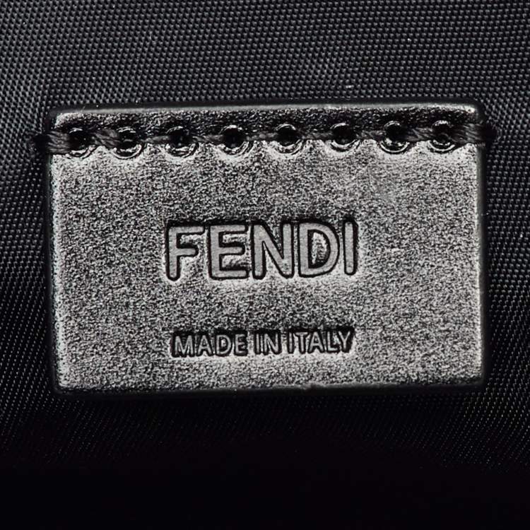 Pre Owned Fendi White Leather Travel Toiletry Case