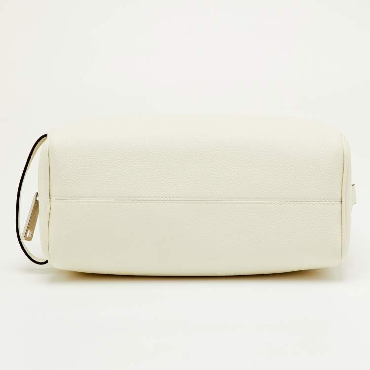 Pre Owned Fendi White Leather Travel Toiletry Case