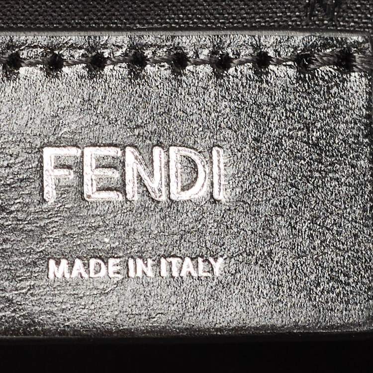 Pre Owned Fendi Black Zucca Embossed Leather Baguette Convertible Bag