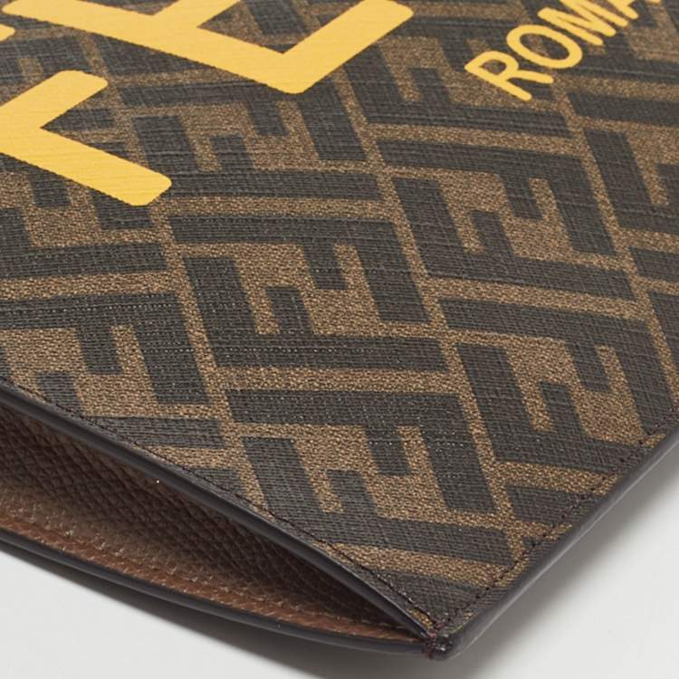 Pre Owned Fendi Tobacco Zucca Coated Canvas FENDI ROMA Flat Wristlet Pouch