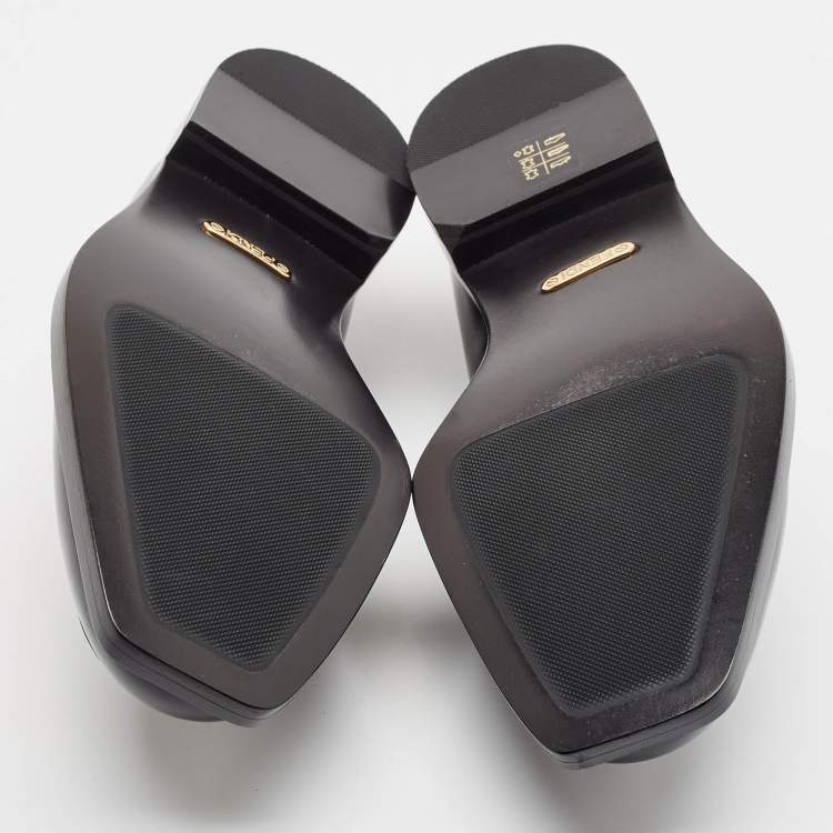 Pre Owned Fendi Black Leather Slip On Loafers Size 41
