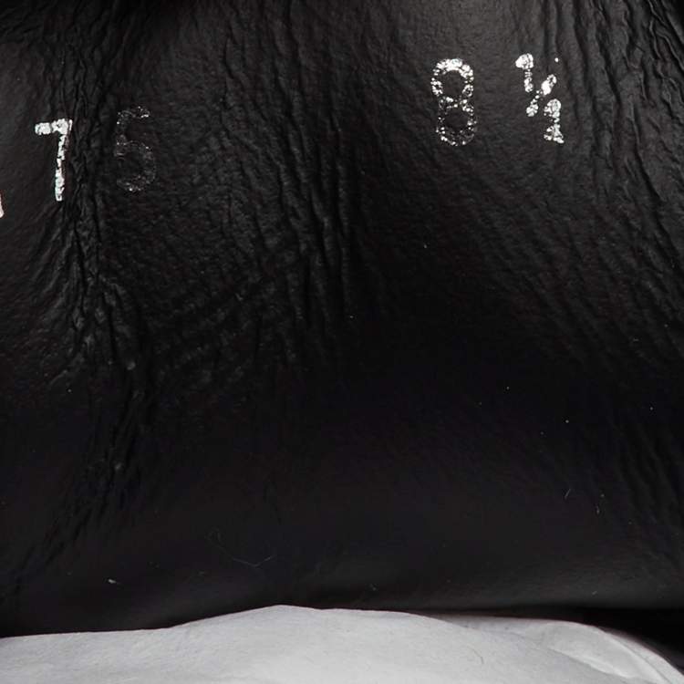 Pre Owned Fendi Black Leather Motif Low Top Sneakers Size 42.5