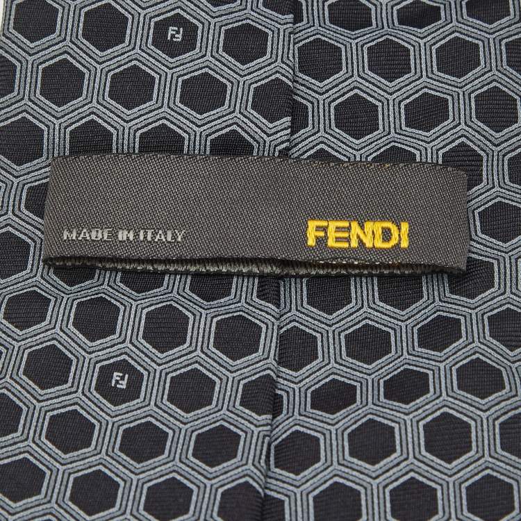 Pre Owned Fendi Grey Honeycomb Patterned Silk Tie