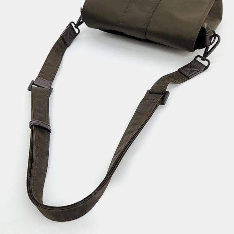 Pre Owned Fendi Brown Canvas Baguette Medium Messenger Bag 