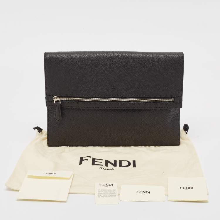 Pre Owned Fendi Black Selleria Leather Wristlet Clutch