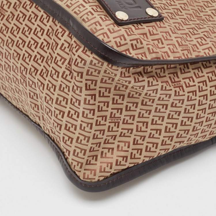 Pre Owned Fendi Beige/Brown Zucchino Nylon and Leather Messenger Bag