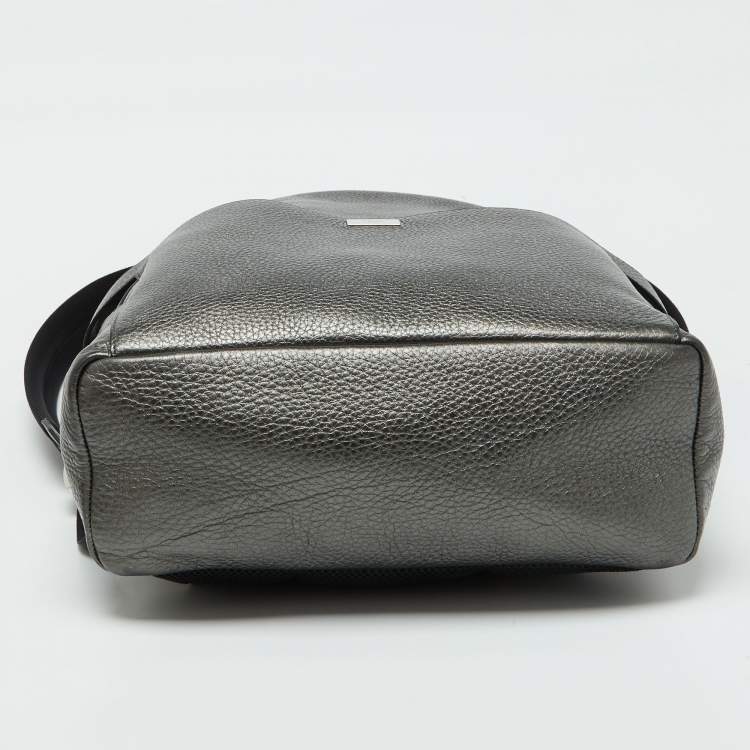 Pre Owned Fendi Metallic Grey Leather Monster Eyes Rounded Backpack