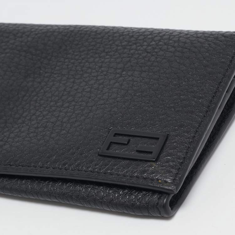 Pre Owned Fendi Black Leather Bifold Long Wallet